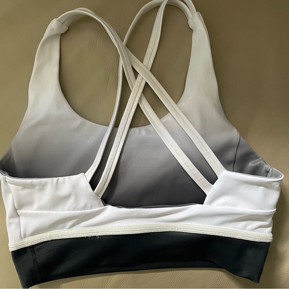 Women’s Buffbunny Storm Grey Ombré Sports Bra M - Picture 7 of 7